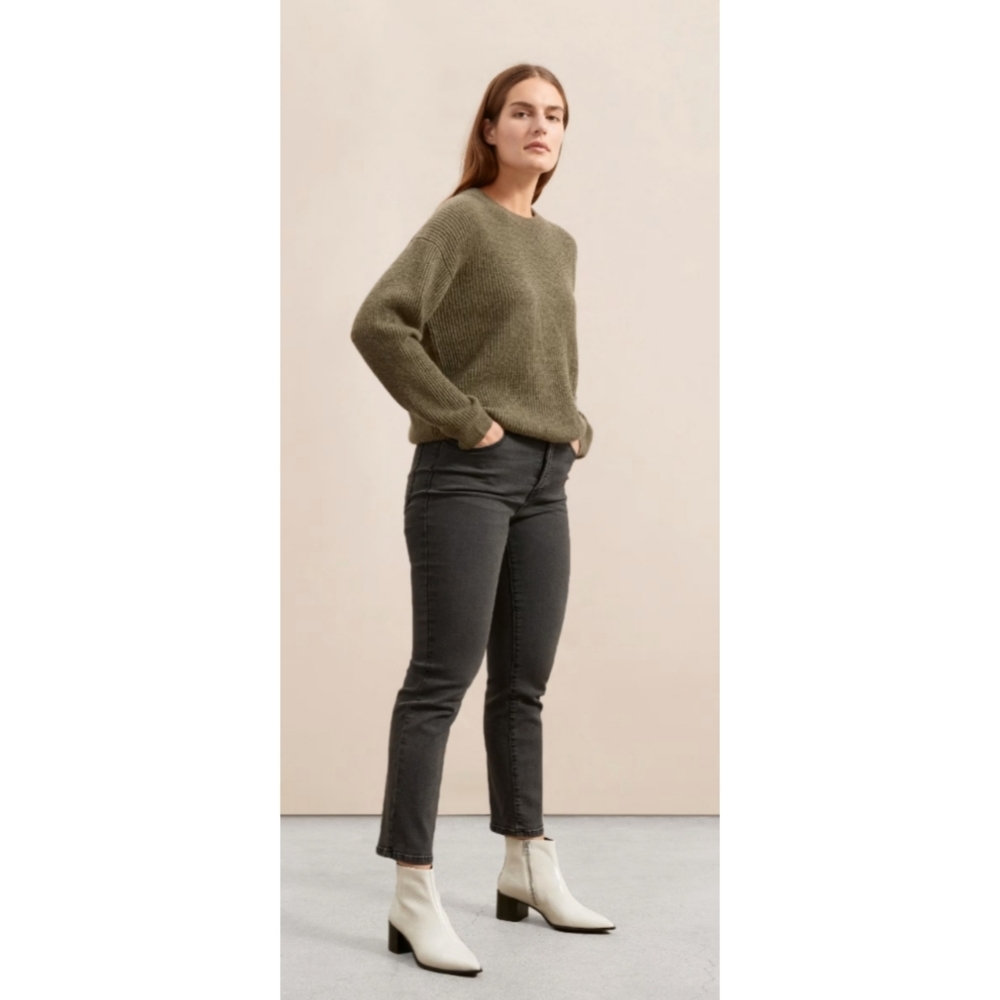 Everlane The Boss Boot in bone